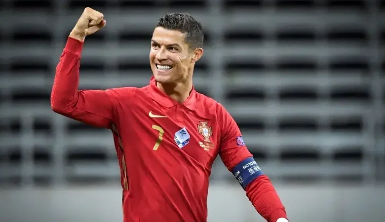 Cristiano Ronaldo (11)