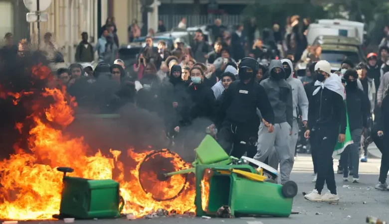 Instauration d'un couvre-feu dans 4 villes françaises