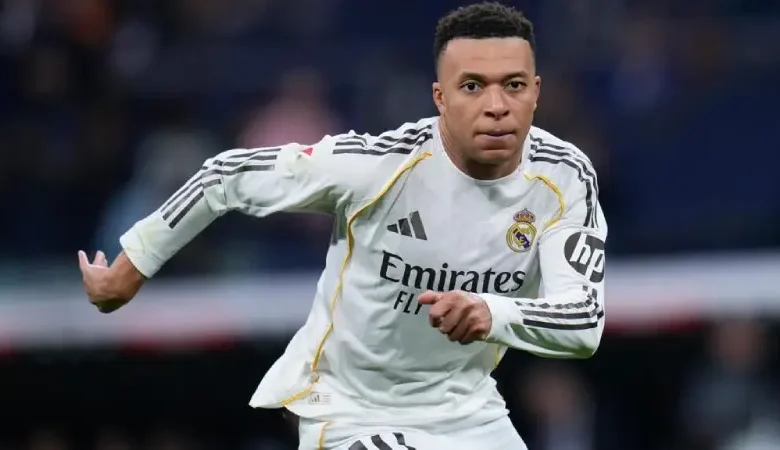 Kylian Mbappé (6)