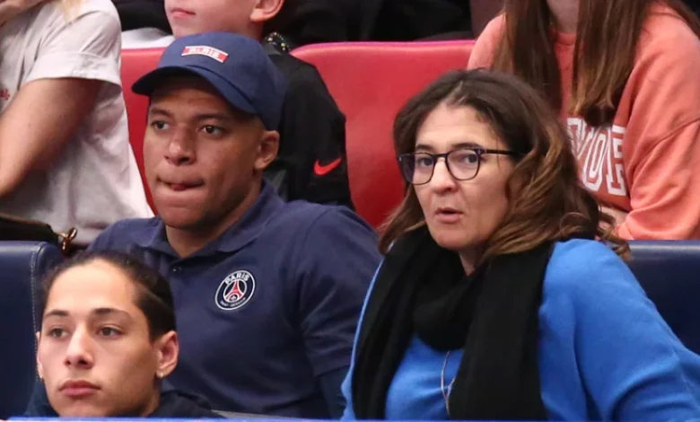 Kylian-Mbappé-et-Fayza-Lamari