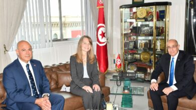ministre de la défense Khaled sehili et Laura Gross