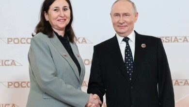 vladimir poutine Sarra Zaafrani zenezri